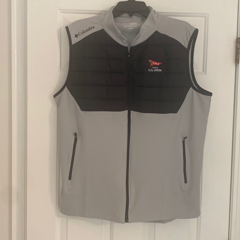 Columbia Gray and Black US open Golf vest